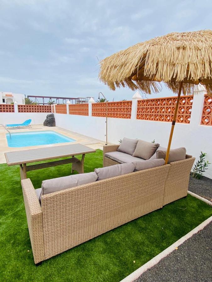 Golden Wave Surf Villa Corralejo Exterior photo